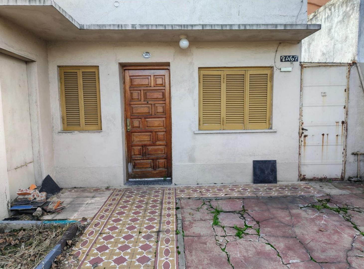 Foto de CASA LOTE 210 m² 4 AMBIENTES A REFACCIONAR LANUS, imagen 5