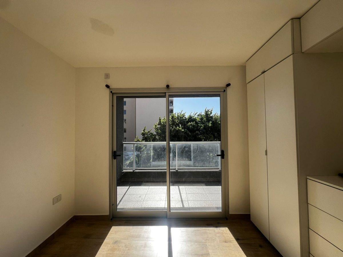 Foto de DEPTO EN VENTA 2 AMB CON BALCON LANUSITA, imagen 5