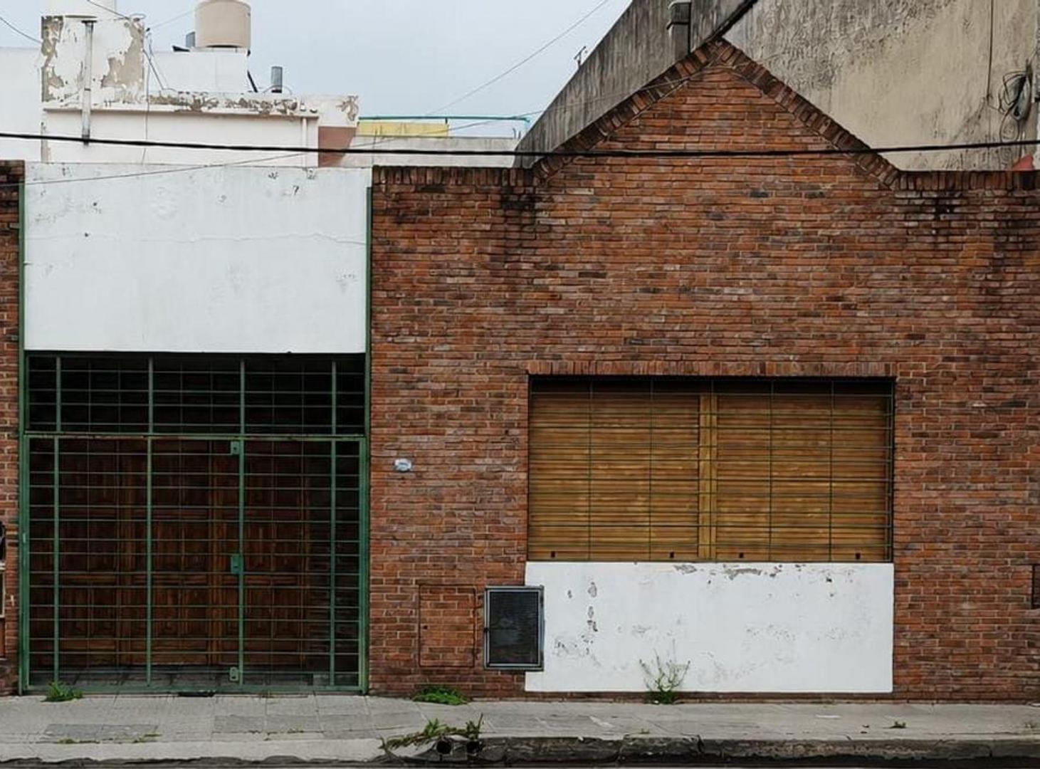 Foto de CASA 5 AMBIENTES VENTA VALENTIN ALSINA, imagen 4
