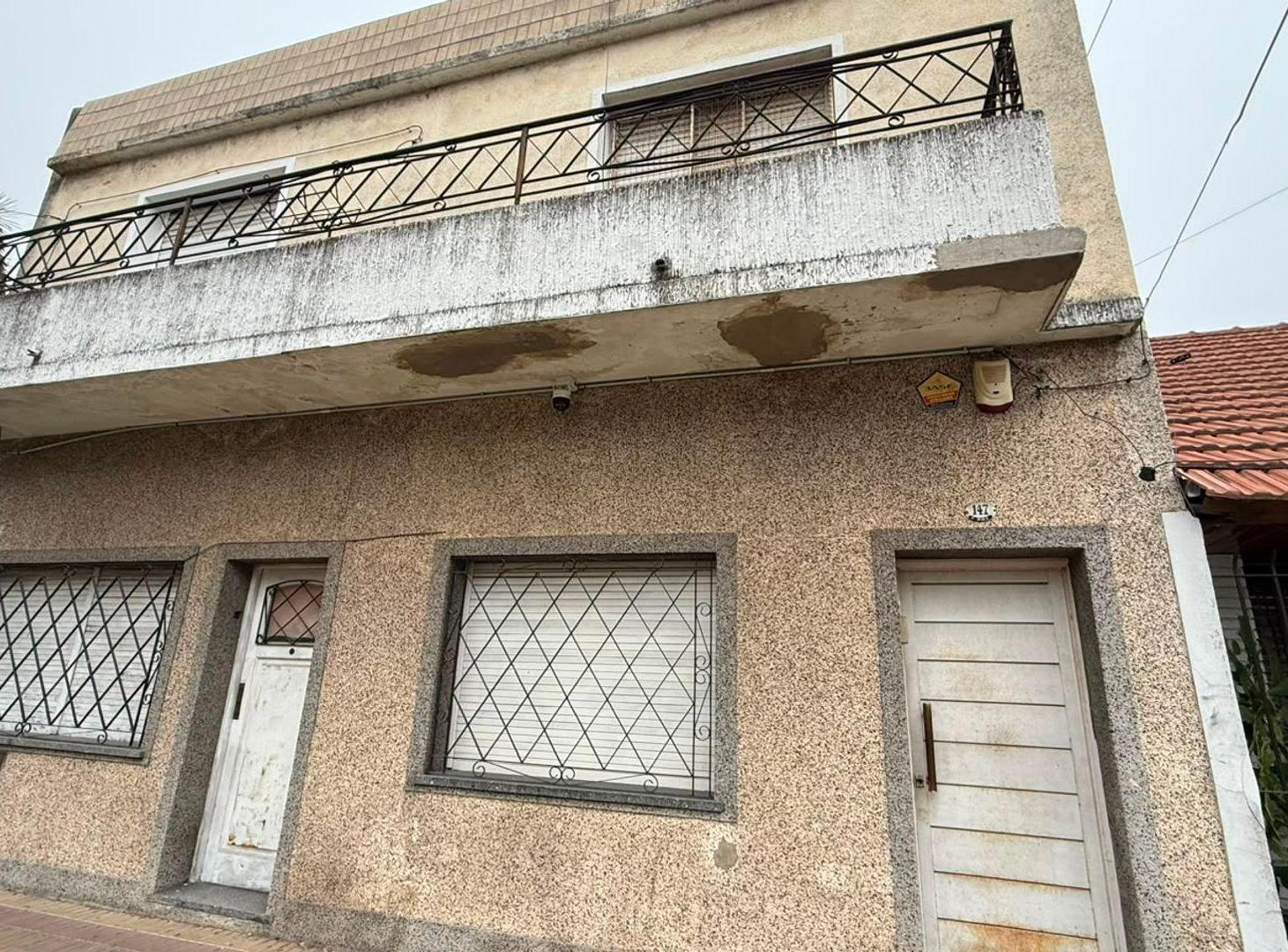 Foto de PH TIPO CASA EN ALQUILER 4 AMB CON PATIO Y QUINCHO, imagen 3