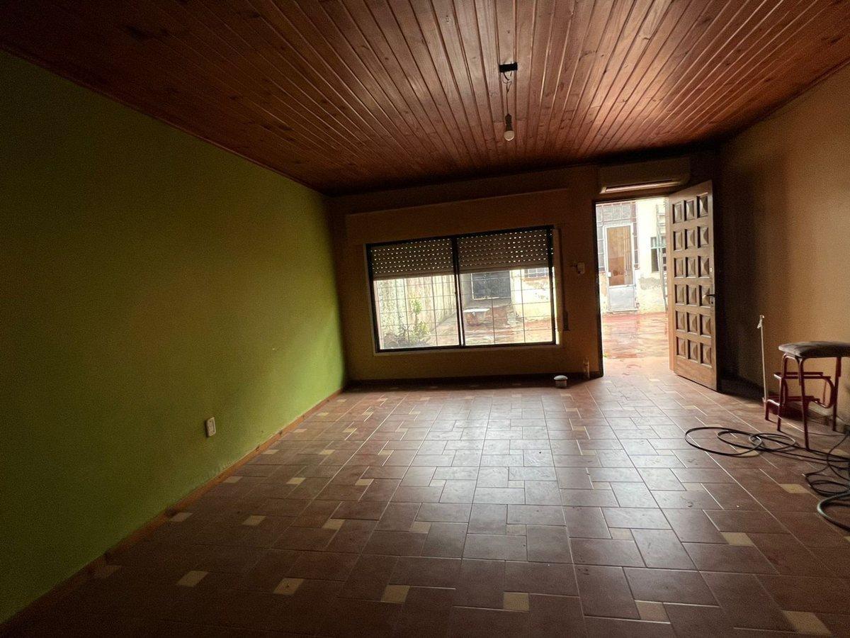 Foto de CASA LOTE PROPIO EN VENTA, 8,66X35 BANFIELD, imagen 4