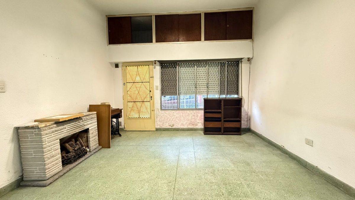 Foto de PH TIPO CASA EN VENTA 3 AMB CON TERRAZA, imagen 4