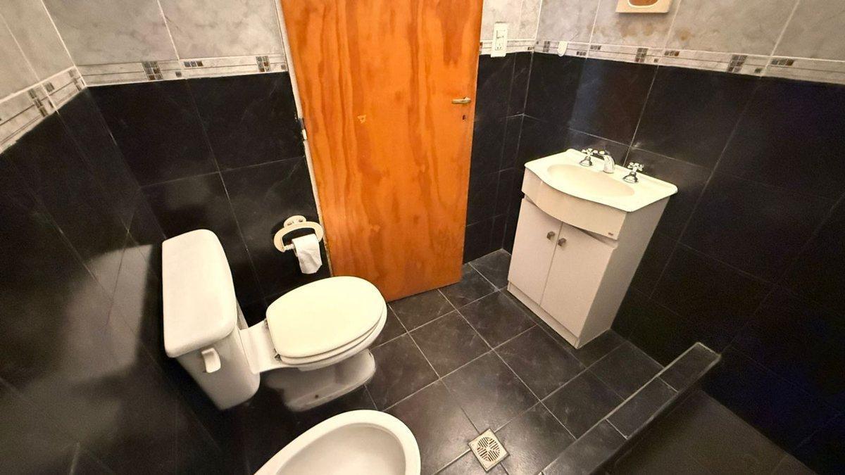 Foto de PH TIPO CASA EN VENTA 3 AMB CON TERRAZA, imagen 3
