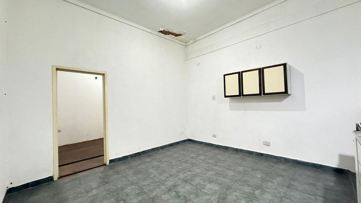Foto de PH TIPO CASA EN VENTA 3 AMB CON TERRAZA, imagen 2