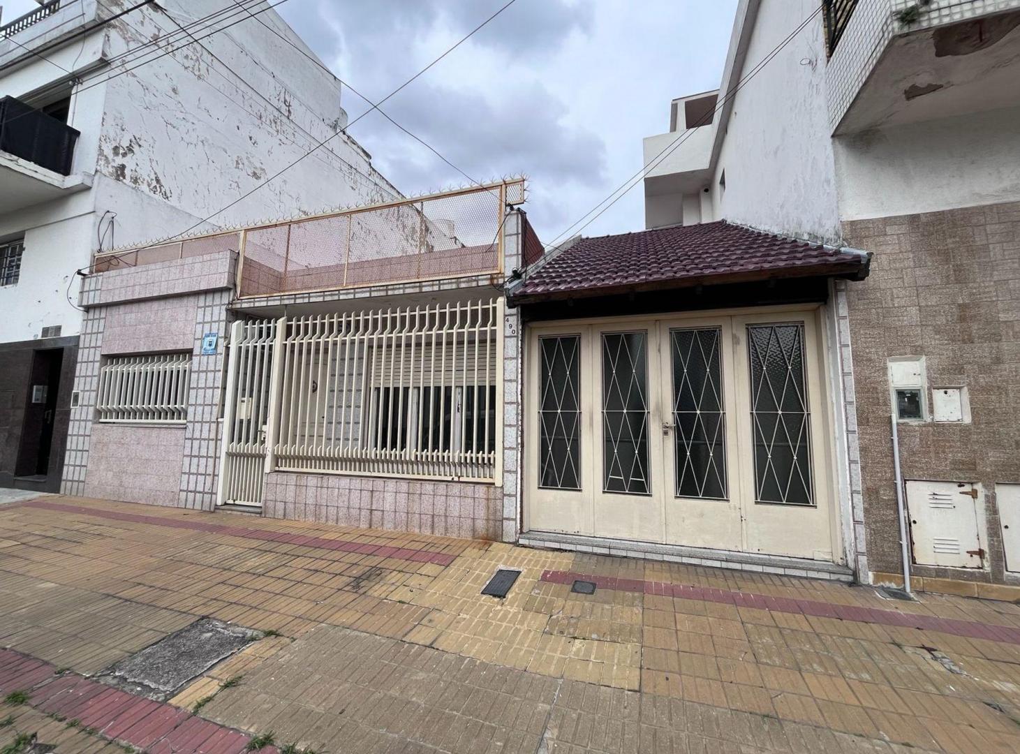 Foto de PH TIPO CASA CON COCHERA Y PATIO EN V.ALSINA, imagen 1