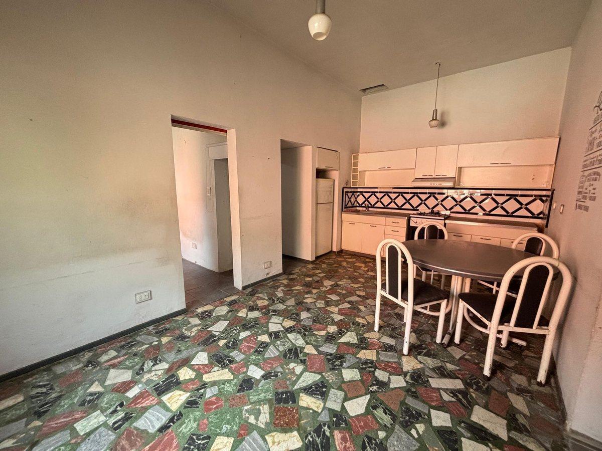Foto de CASA + DEPTO C/TERRAZA, EN VENTA, VALENTIN ALSINA, imagen 2