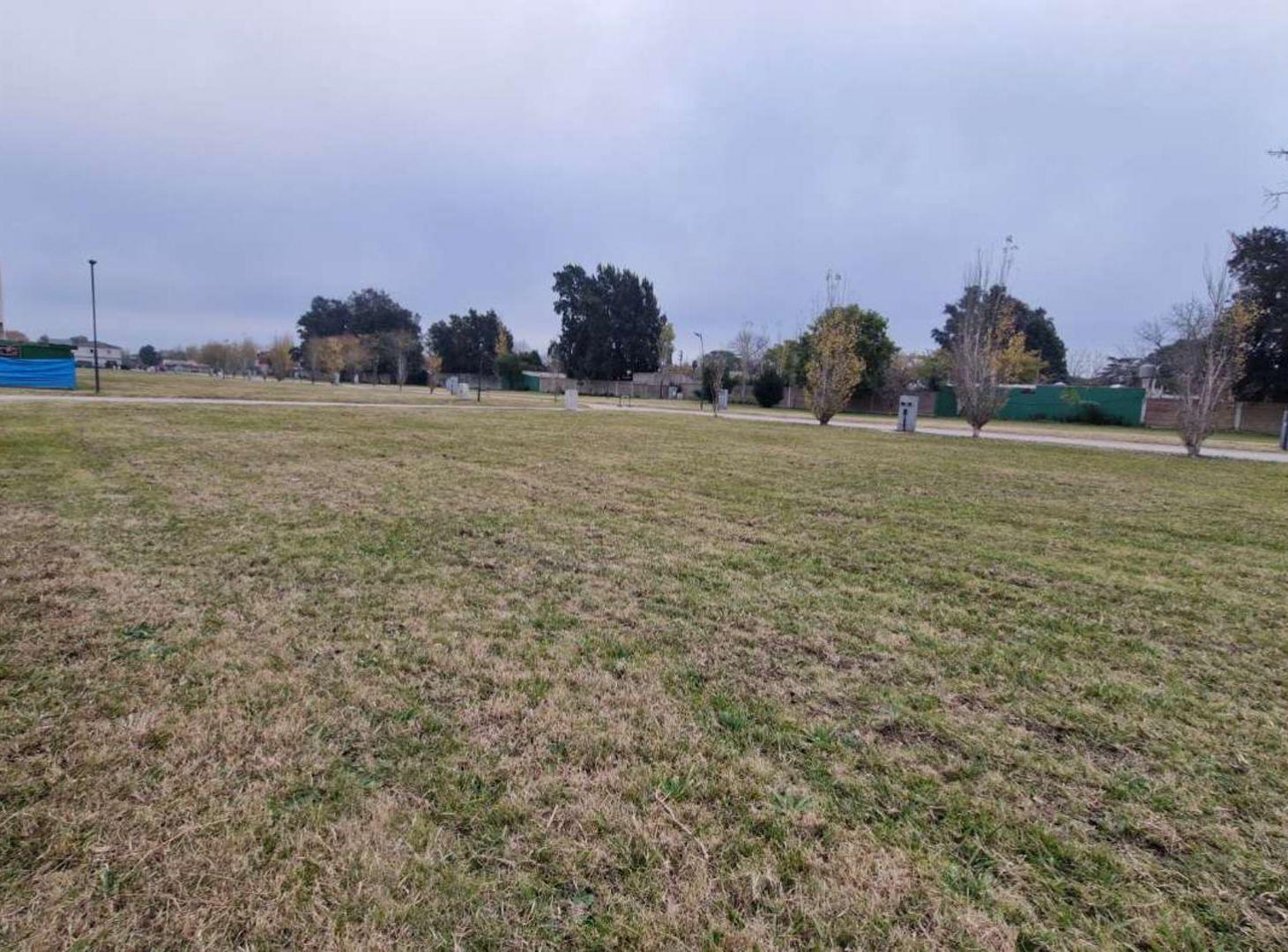 Foto de Lote en Barrio privado Saint Joseph . PERMUTA, imagen 4