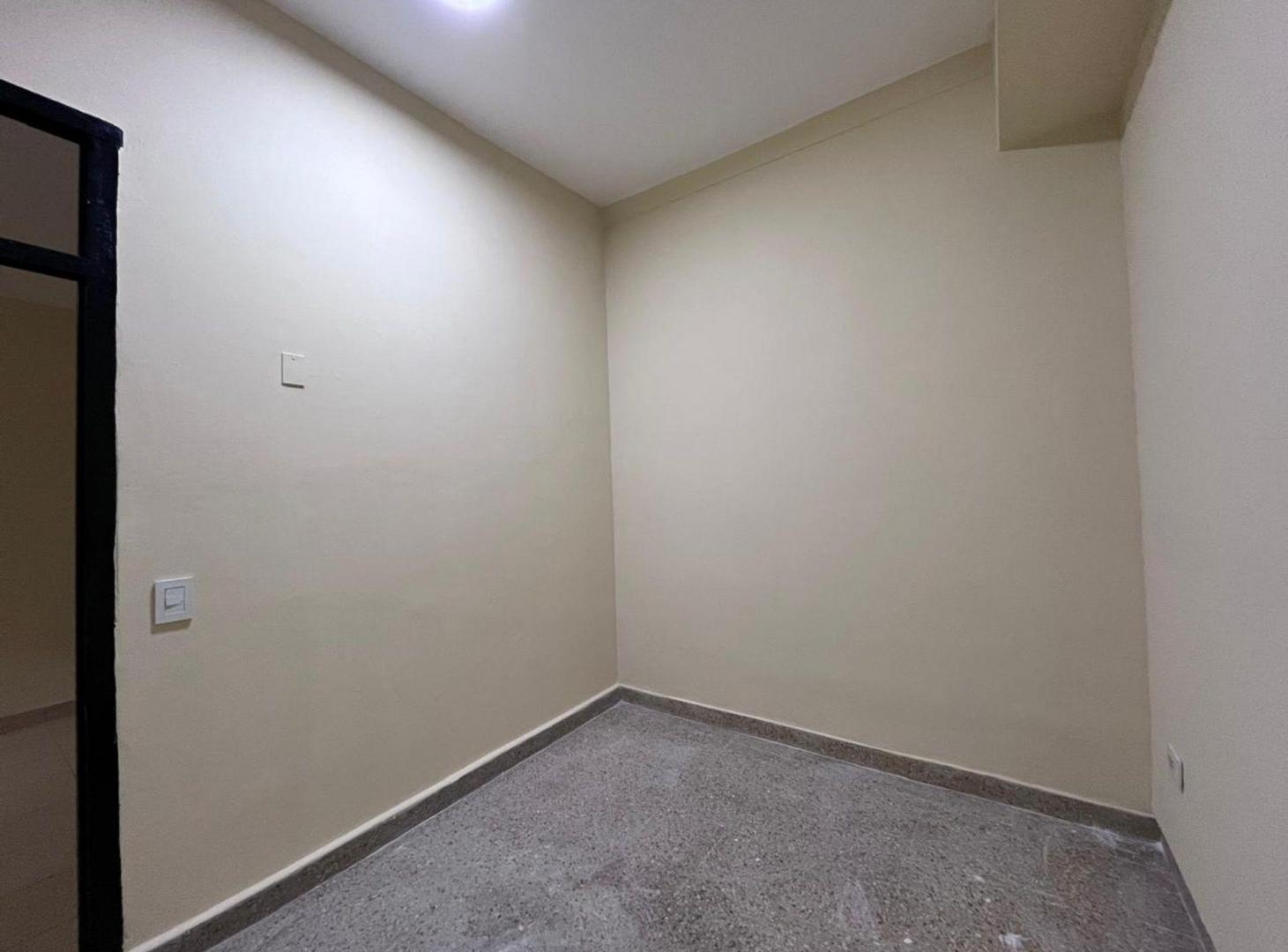 Foto de Departamento 3 amb. en Alquiler en Valentín Alsina, imagen 5