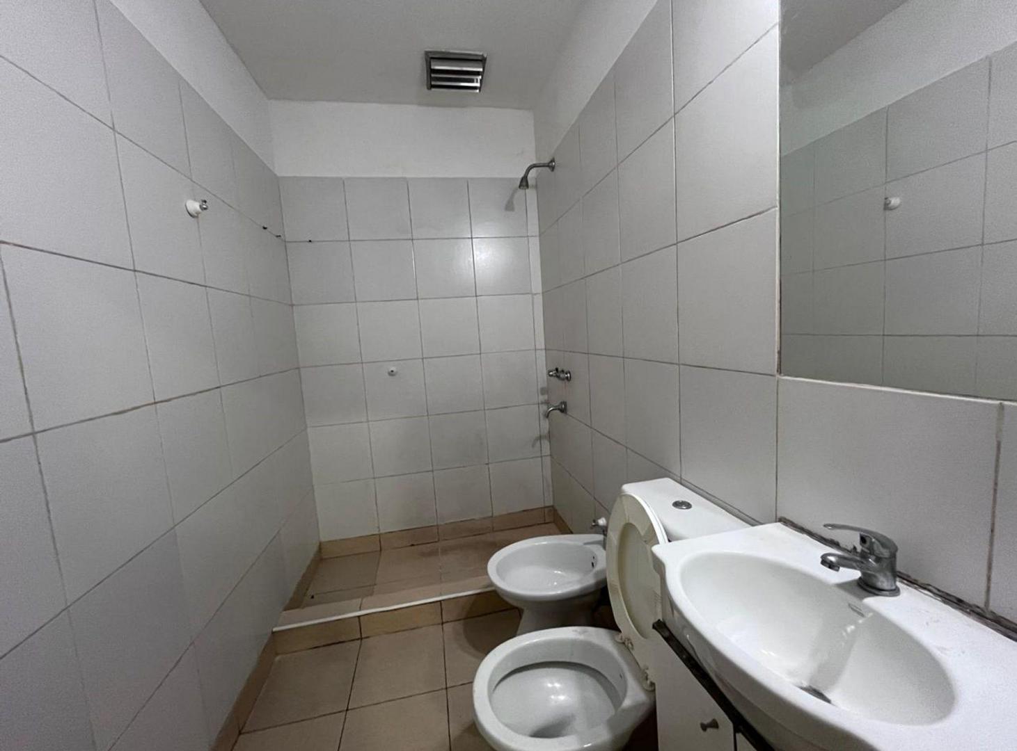 Foto de Departamento 3 amb. en Alquiler en Valentín Alsina, imagen 4