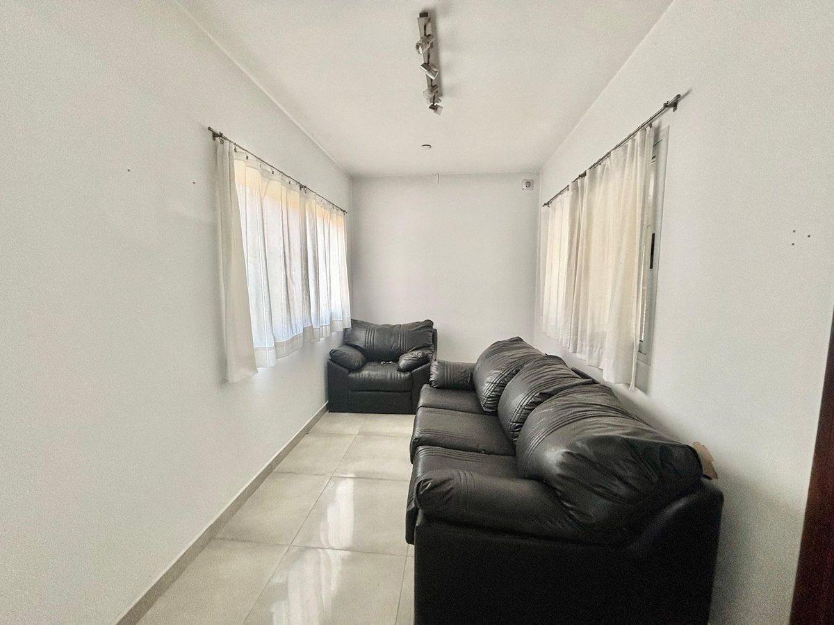 Foto de Casa en venta ADROGUE NUEVO VALOR 3 AMB Y COCHERA, imagen 1