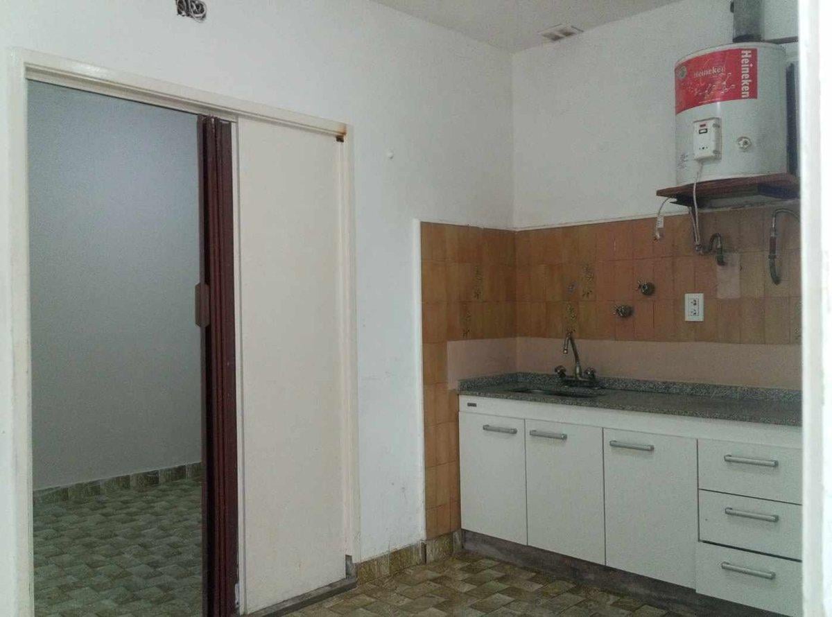 Foto de ALQUILER DEPTO 3 AMB CON LAVADERO - GERLI, LANÚS, imagen 4