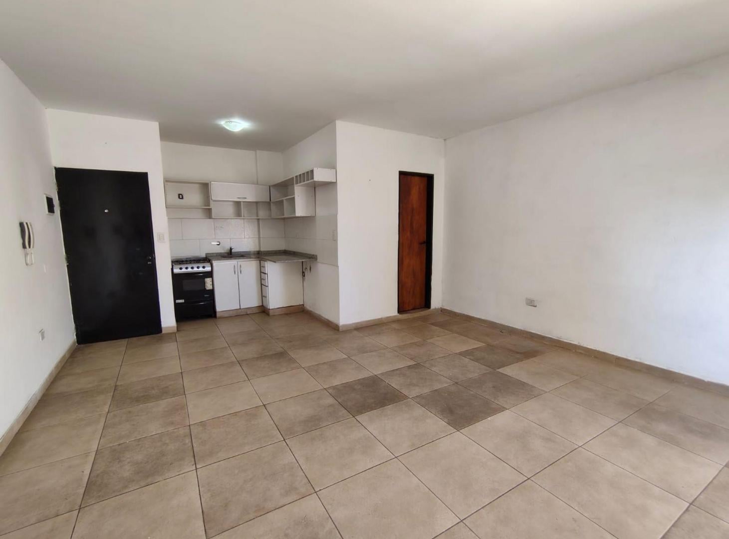 Foto de ALQUILER DPTO CON COCHERA Y BALCON LANÚS O., imagen 3