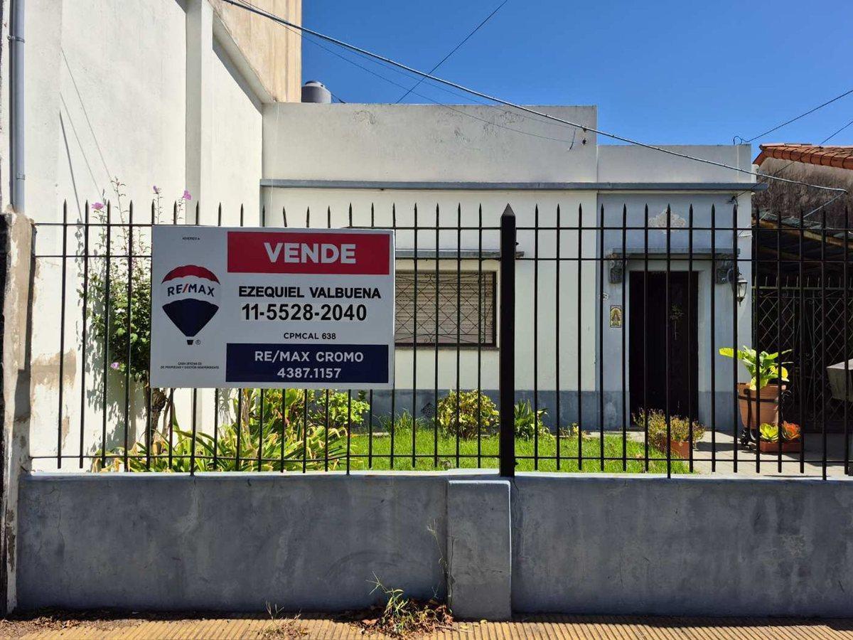 Foto de VENTA CASA EN BLOCK L. DE ZAMORA. APTA 2 FAMILIAS, imagen 2