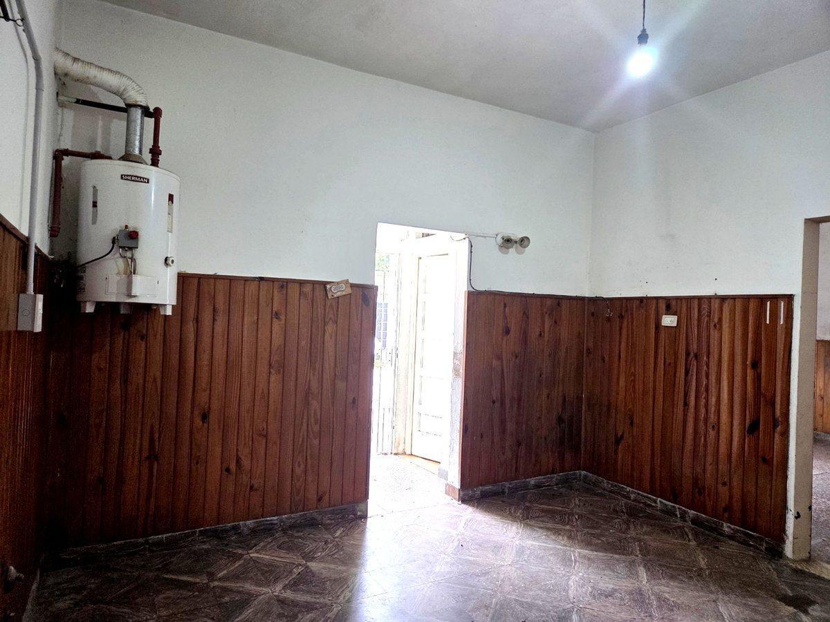 Foto de LOTE CON 5 DPTOS Y FONDO LIBRE.IDEAL INVERSOR, imagen 1