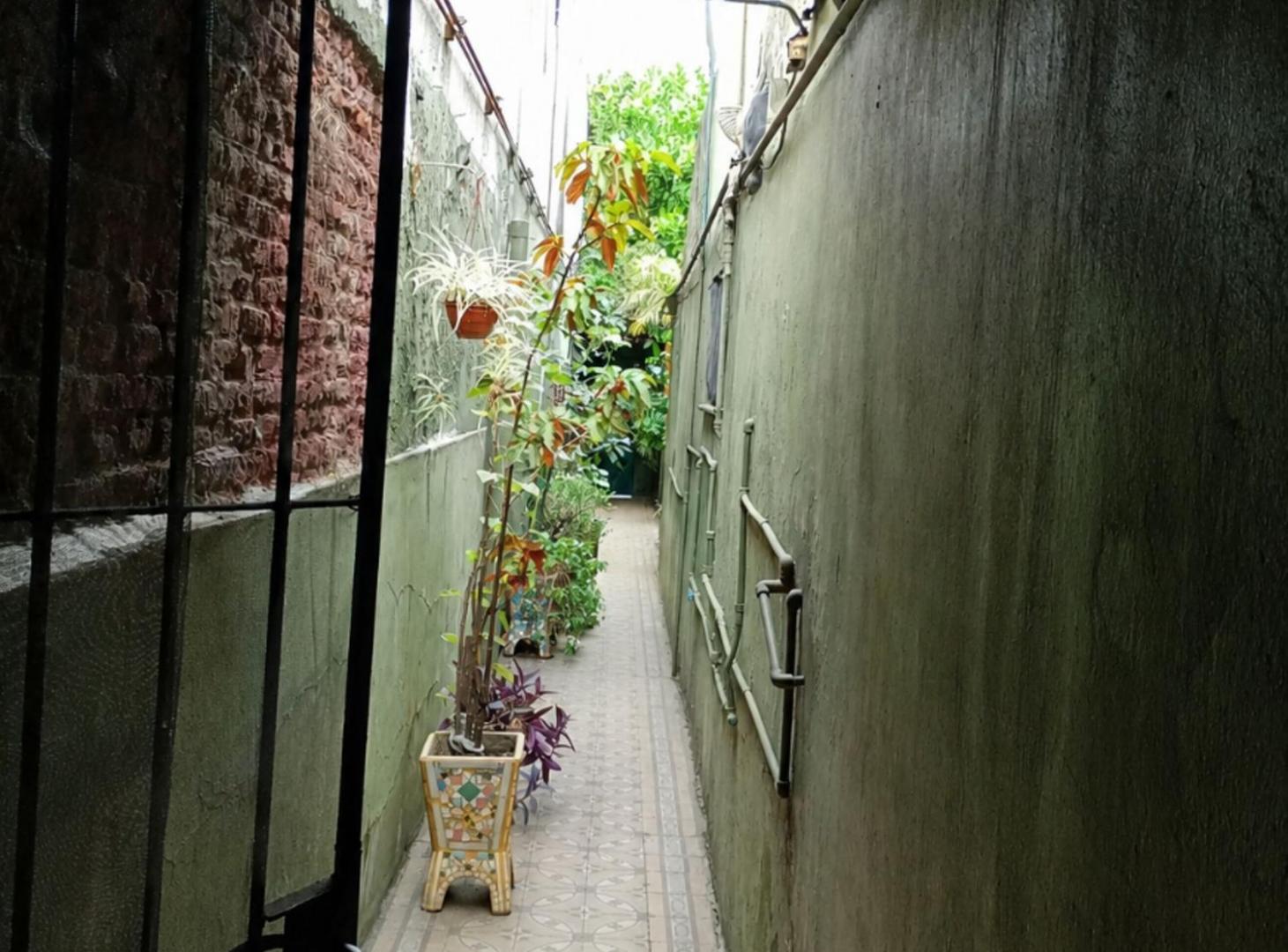 Foto de Casa con Amplio Espacio Multifuncional en venta., imagen 5