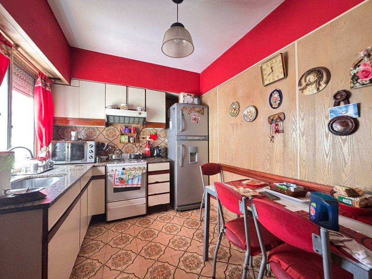 Foto de Departamento en Lanusita 4 Ambientes con garaje, imagen 2