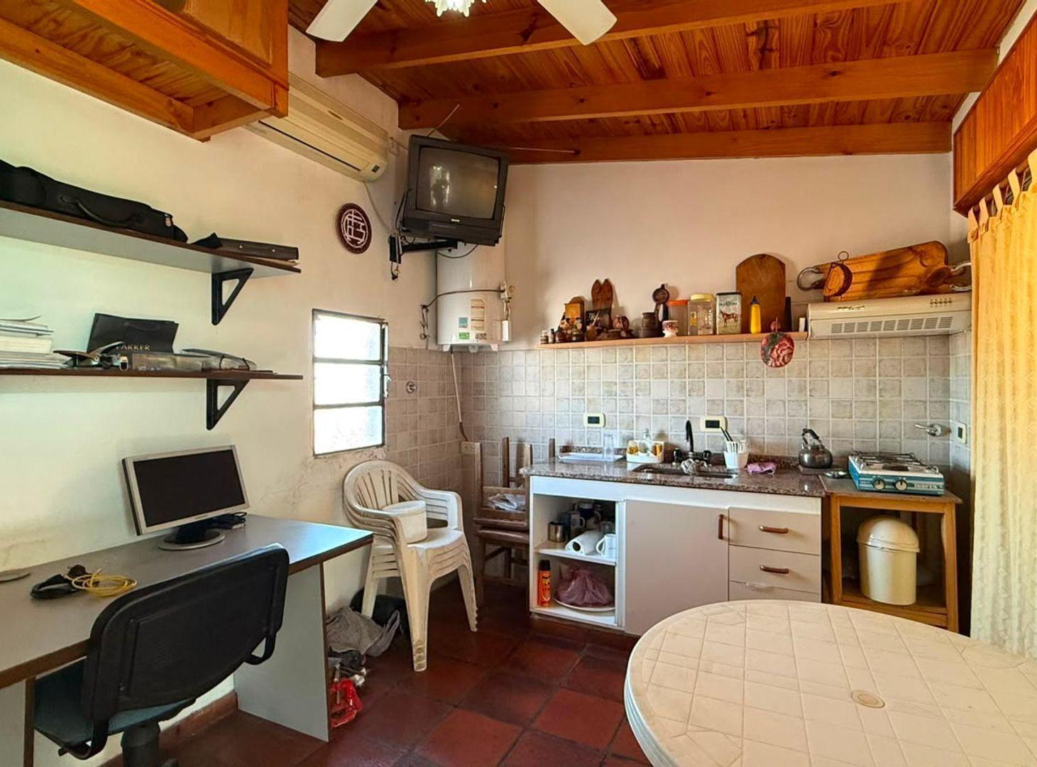 Foto de PH 4 AMB EN VENTA CON PATIO Y TERRAZA PROPIA, imagen 2