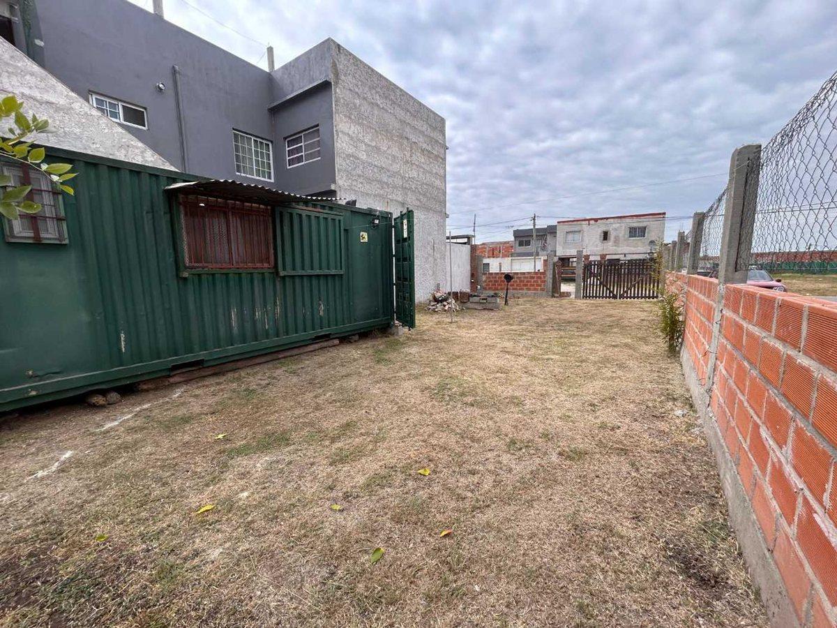 Foto de VENTA LOTE 200M2- CASA CONTAINER HABITABLE - GLEW, imagen 3