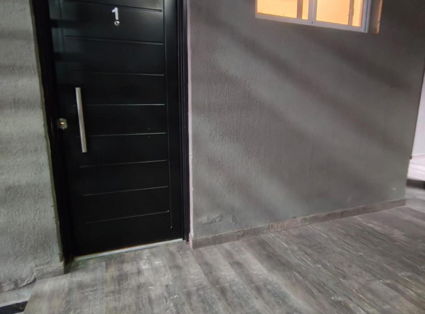 Foto de VENTA MONOAMBIENTE MUY LUMINOSO LANUS, imagen 3