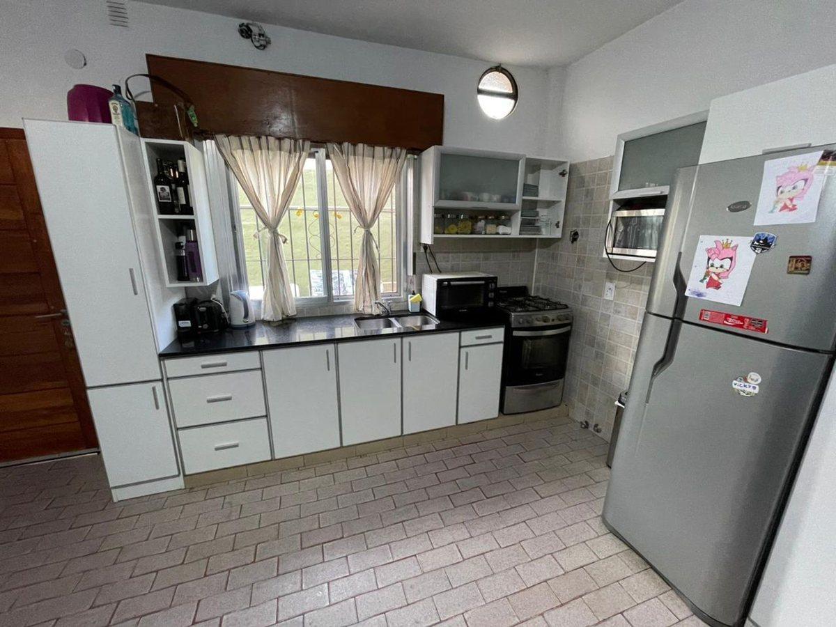 Foto de PH EN VENTA 3 AMBIENTES LISTO PARA MUDARSE LANUS O, imagen 1