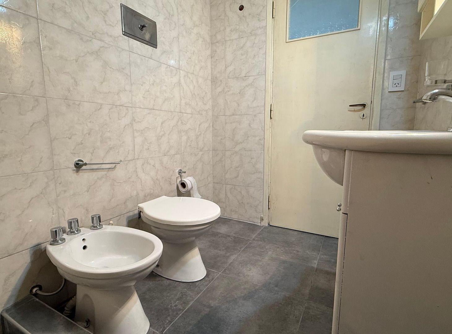 Foto de VENTA PH 2 AMB SIN EXPEN CON PATIO TERRAZA PIÑEYRO, imagen 3