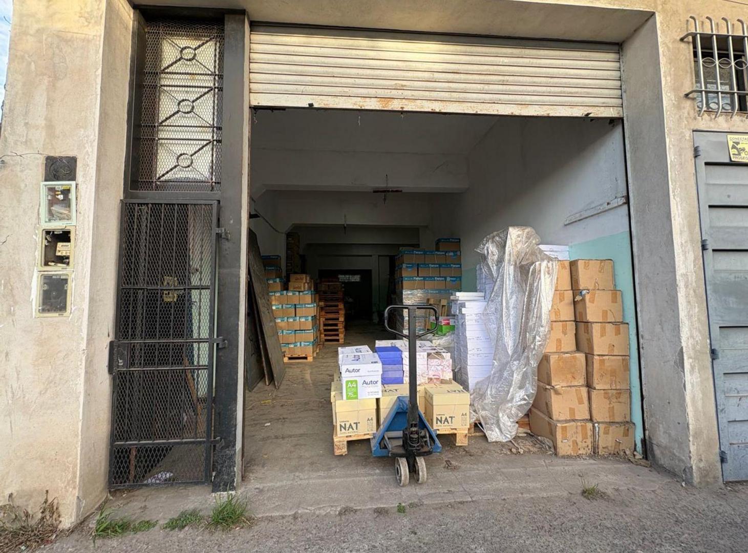 Foto de GALPON DE 147 m² EN ALQUILER EN LANUS, imagen 4