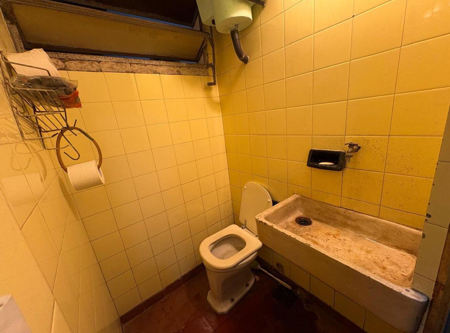 Foto de GALPON DE 147 m² EN ALQUILER EN LANUS, imagen 3