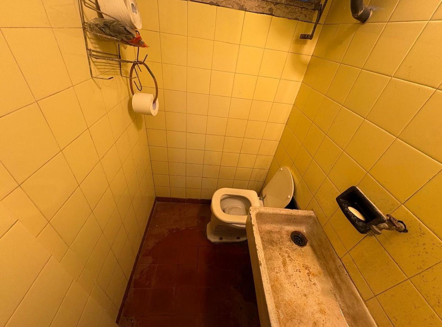 Foto de GALPON DE 147 m² EN ALQUILER EN LANUS, imagen 5