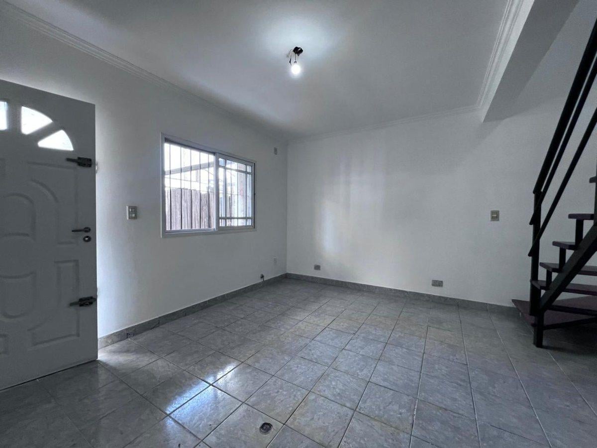 Foto de Excelente Dúplex en venta Lanús oeste, imagen 1