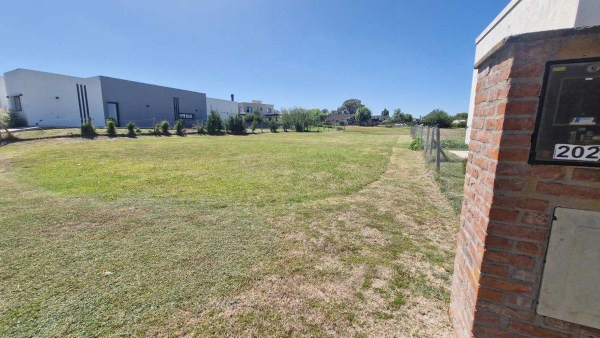 Foto de LOTE Barrio San Sebastian- area 1 calle interna., imagen 2