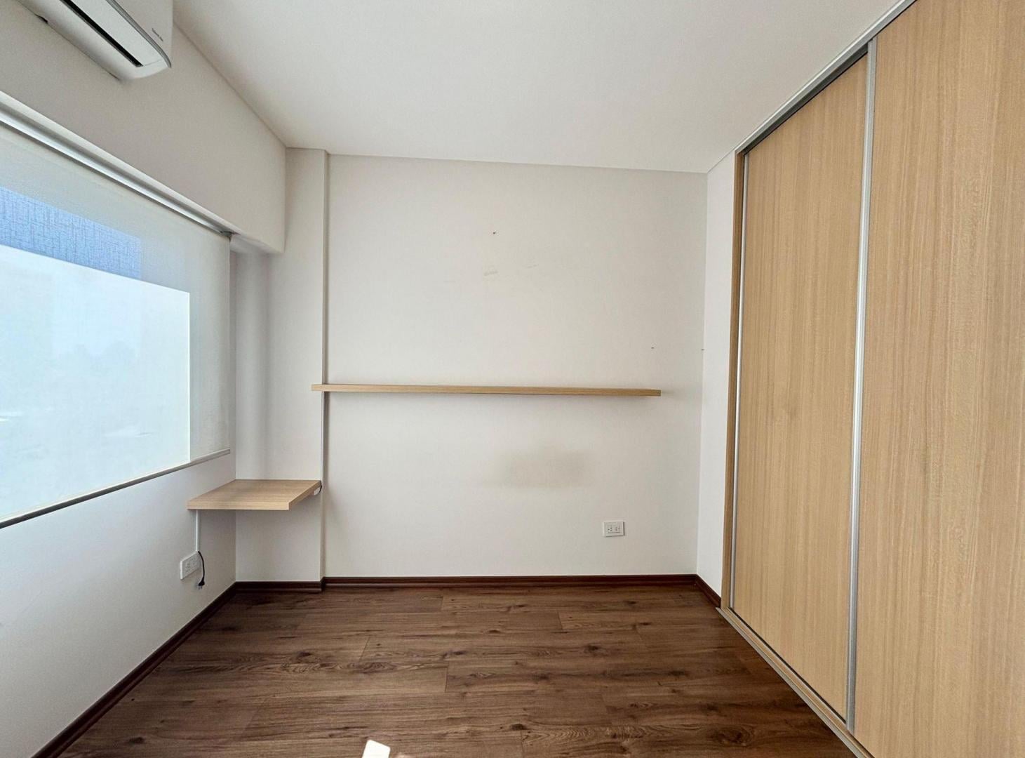 Foto de EN VENTA 3 AMB C/COCHERA DOBLE Y BALCON LANUS ESTE, imagen 4