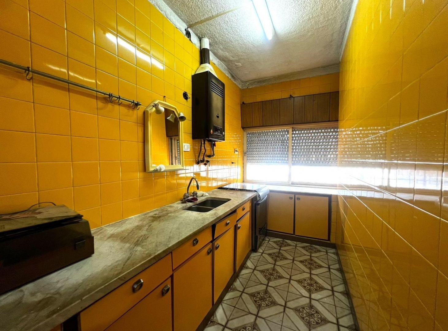 Foto de CASA 4 AMB A REFACCIONAR PIÑEYRO, FINANCIACION, imagen 3
