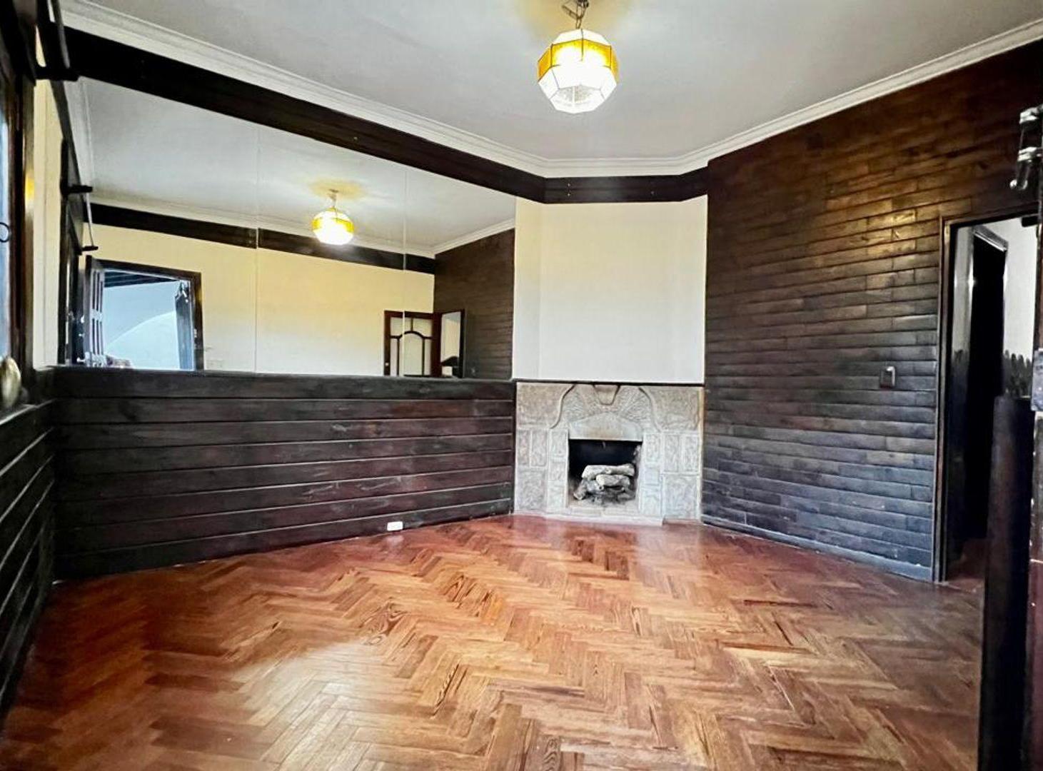 Foto de EN VENTA-CHALET 6 AMB-EXCELENTE UBICACIÓN, imagen 4