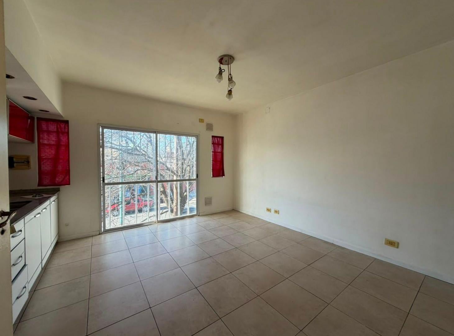 Foto de VENTA DPTO 2 AMB- SIN EXPENSAS-APTO CREDITO, imagen 4