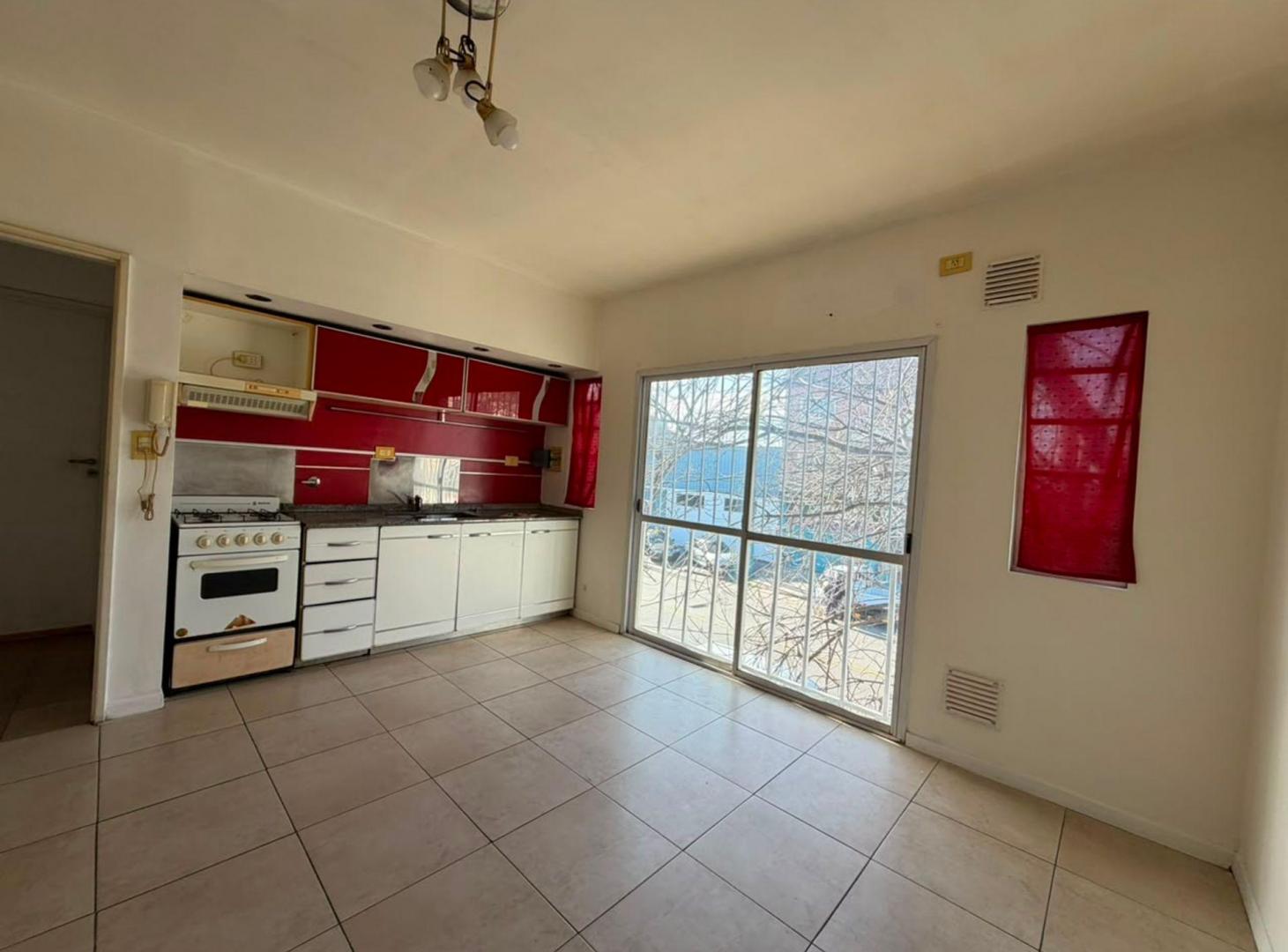 Foto de VENTA DPTO 2 AMB- SIN EXPENSAS-APTO CREDITO, imagen 3