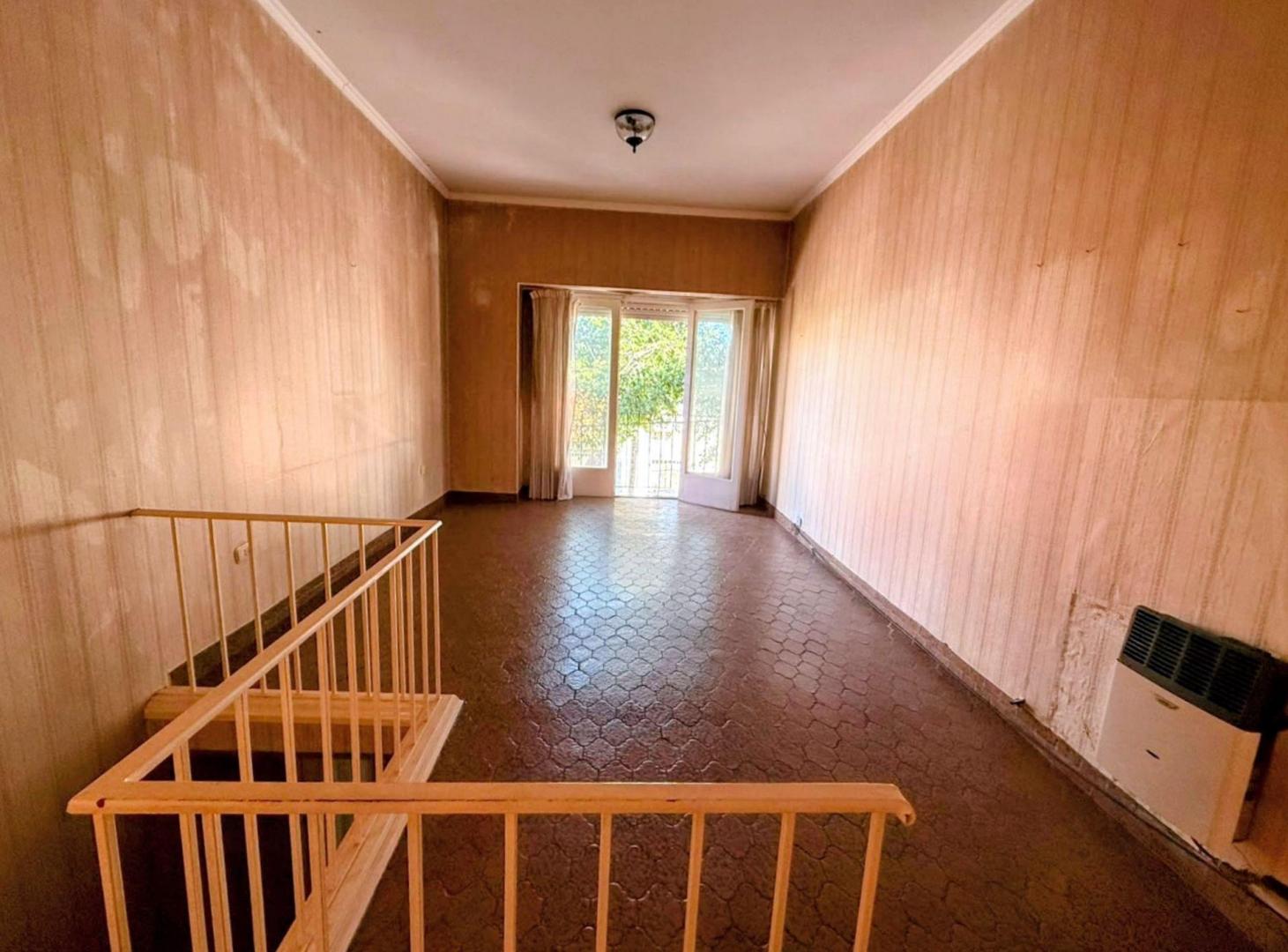 Foto de VENTA PH 4 AMBIENTES CON PATIO Y TERRAZA | V. ALSI, imagen 2