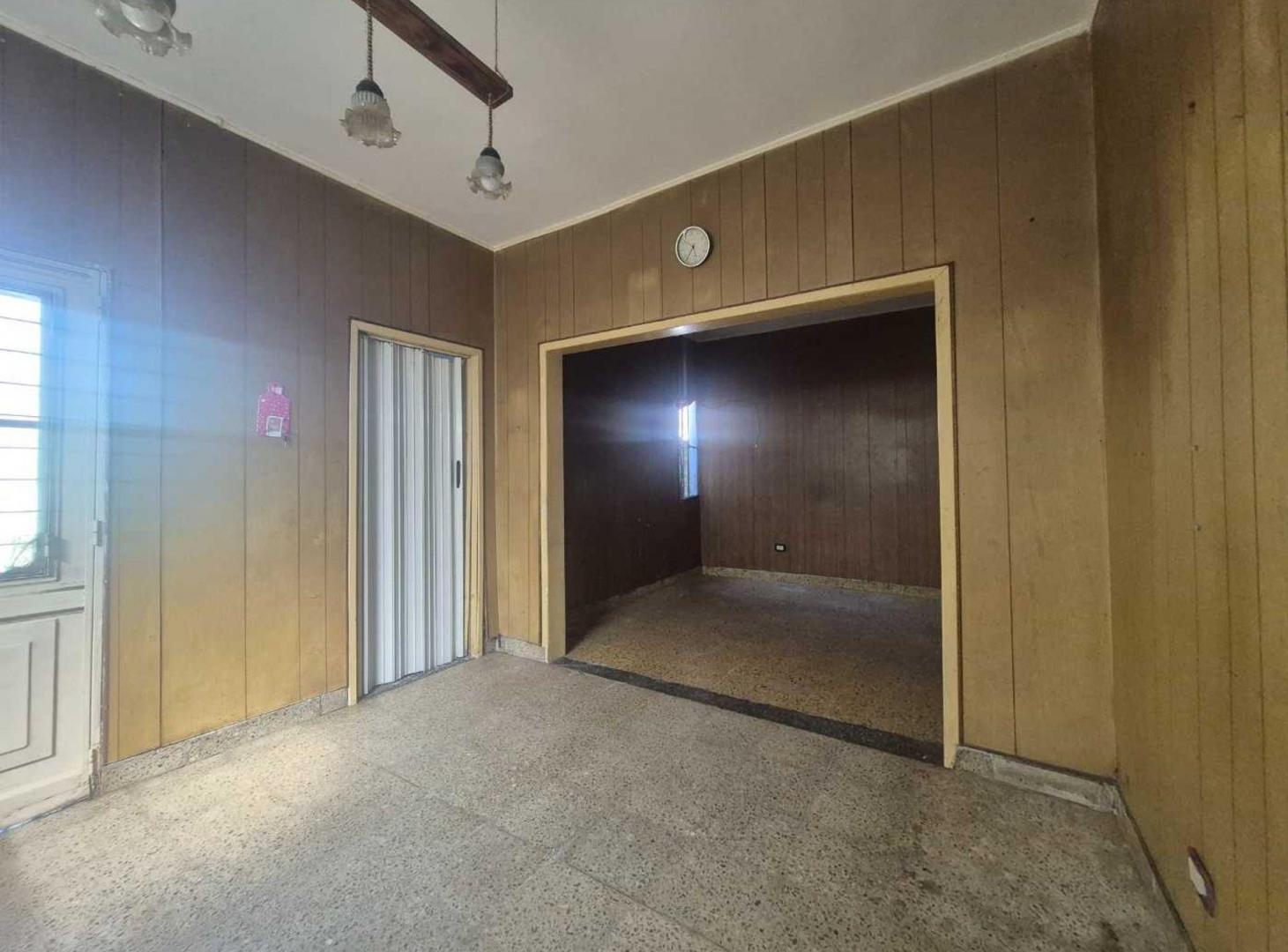 Foto de PH INTERNO 4 AMBIENTES A REFACCIONAR CON TERRENO., imagen 1