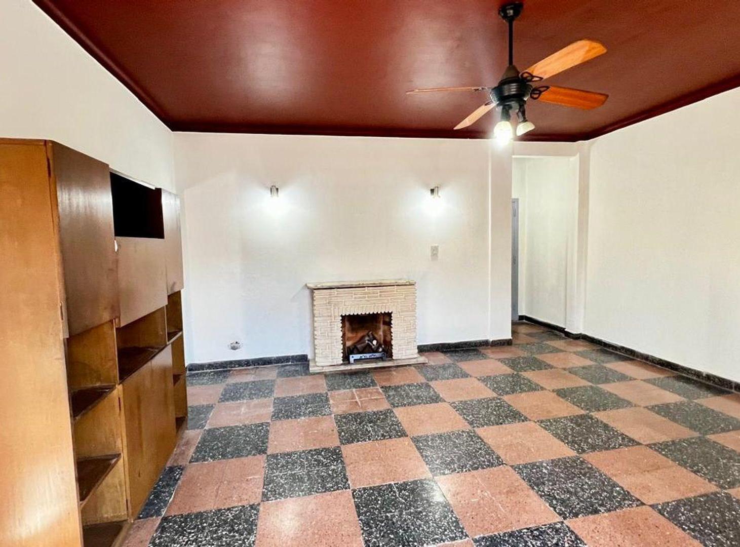 Foto de EN VENTE-DEPTO 3 AMB-75MTRS-PRIMER PISO AL FRENTE, imagen 3