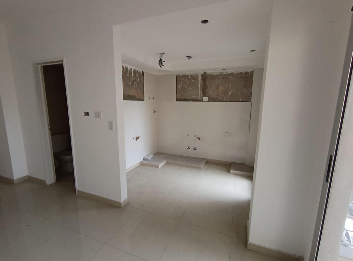 Foto de VENTA DTO. 2 AMBIENTES A ESTRENAR CON BALCON, imagen 2