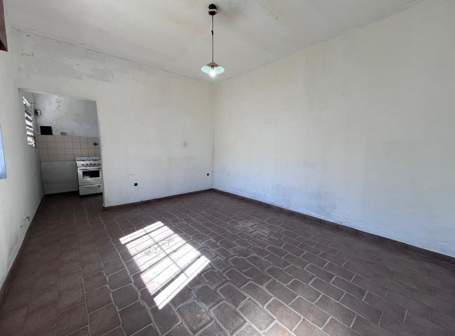 Foto de Departamento 2 amb. con jardín en alquiler Lanús E, imagen 4