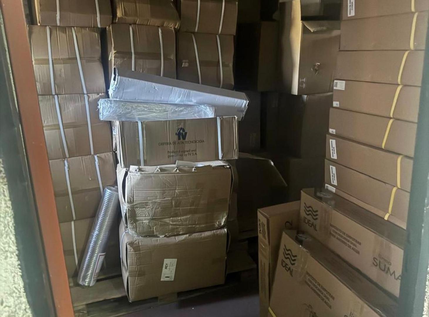 Foto de Galpon con entrada para camiones, en Lanus oeste., imagen 4