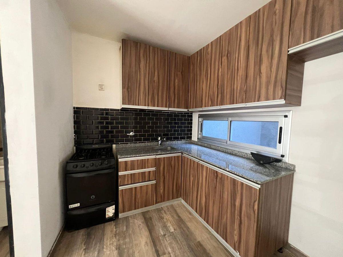 Foto de Alquiler dúplex 4 amb con doble balcón y patio, imagen 4