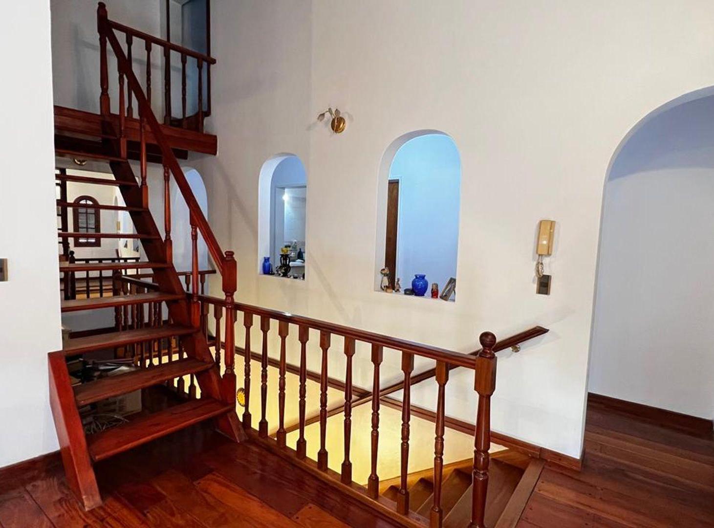 Foto de VENTA-2 CASAS SOBRE LOTE PROPIO-VALOR OPORTUNIDAD!, imagen 3