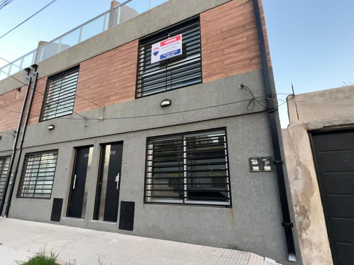 Foto de duplex 4 amb en venta con doble balcón y patio, imagen 4