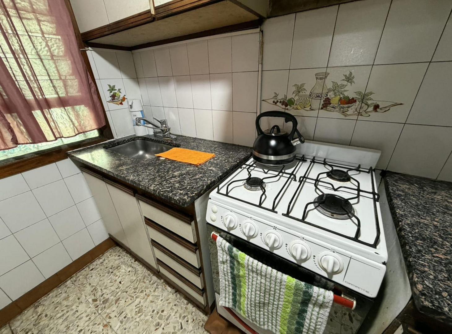 Foto de Casa 3 dorm. con parque y cochera - Lote propio, imagen 3