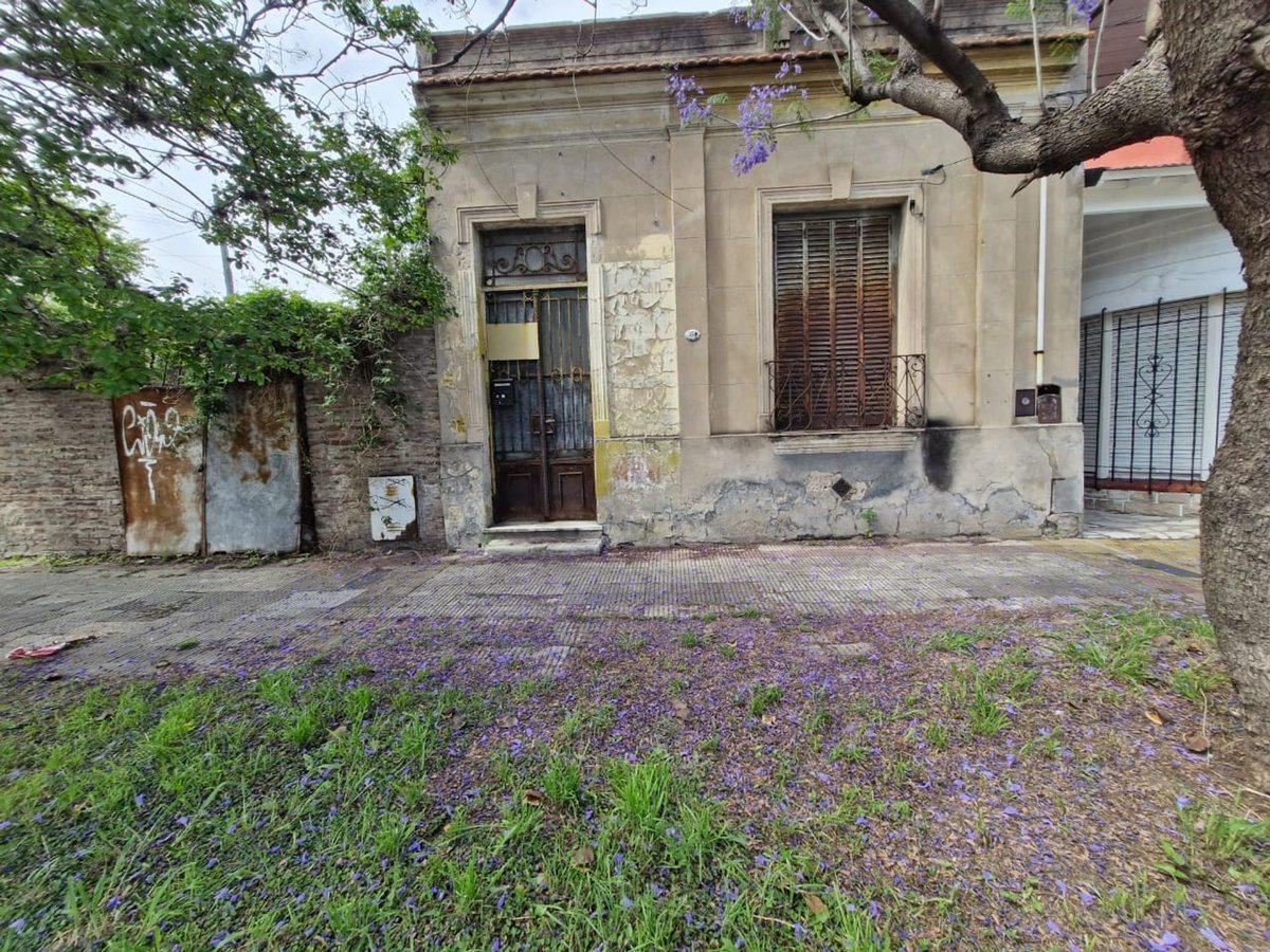 Foto de OPORTUNIDAD, CASA IDEAL PARA RECICLAR. LANUS O., imagen 1