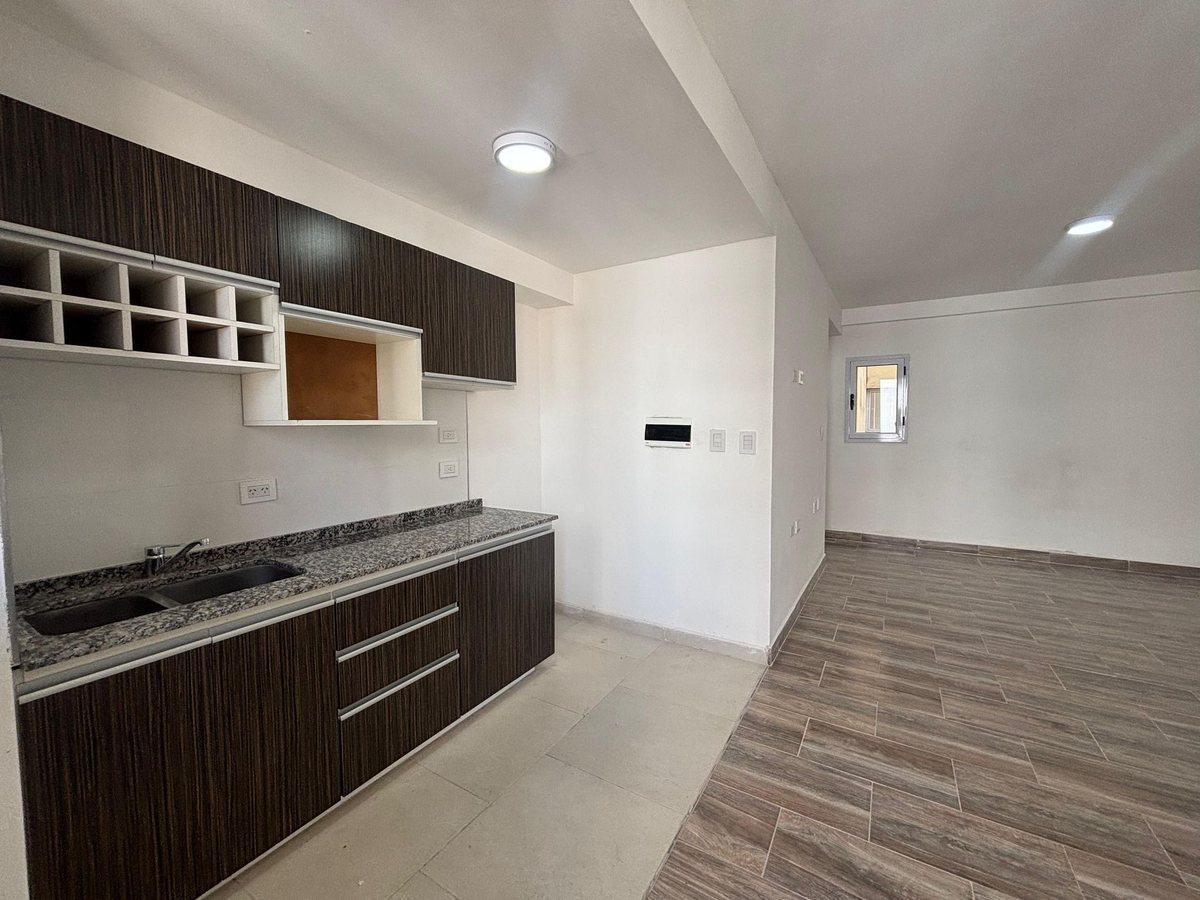 Foto de MONOAMBIENTE EN VENTA, LANUSITA, LUMINOSO, imagen 5