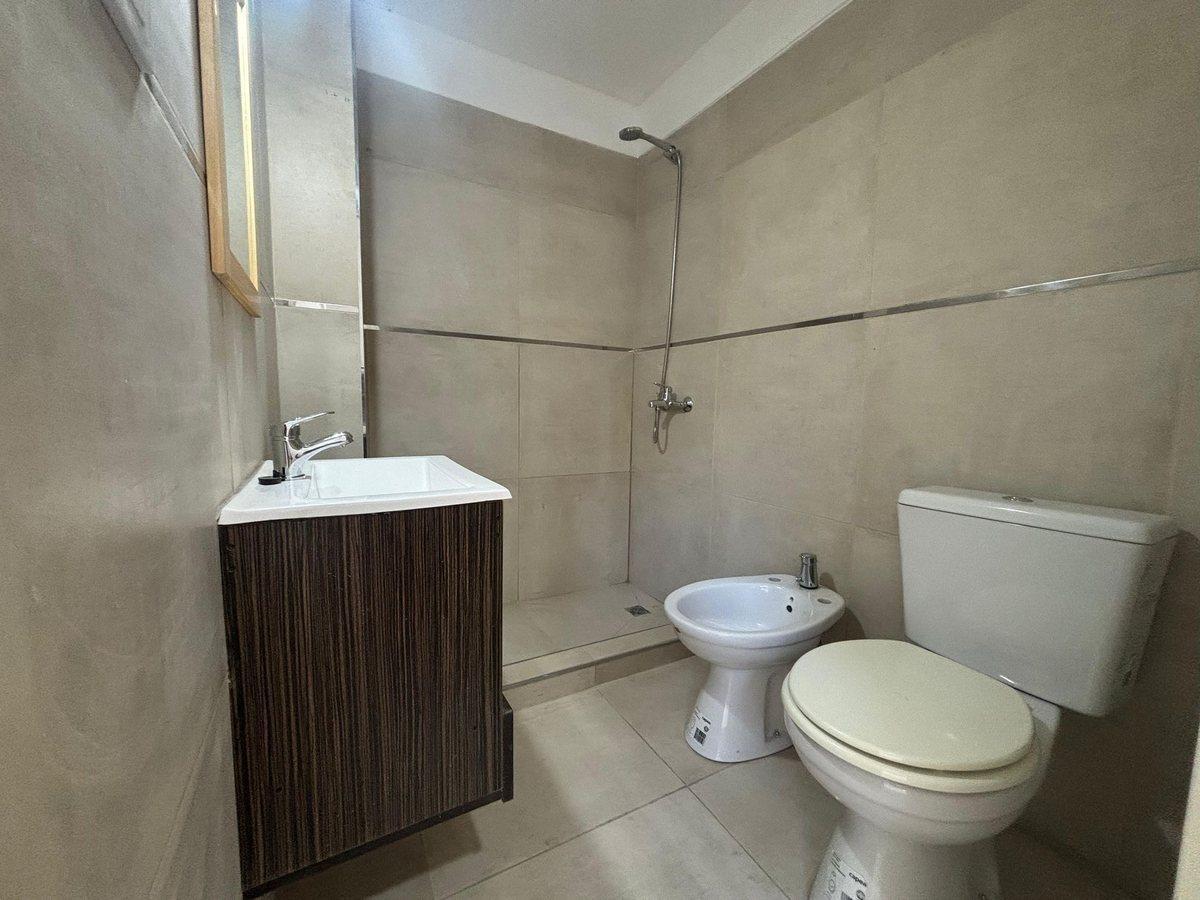 Foto de MONOAMBIENTE EN VENTA, LANUSITA, LUMINOSO, imagen 1