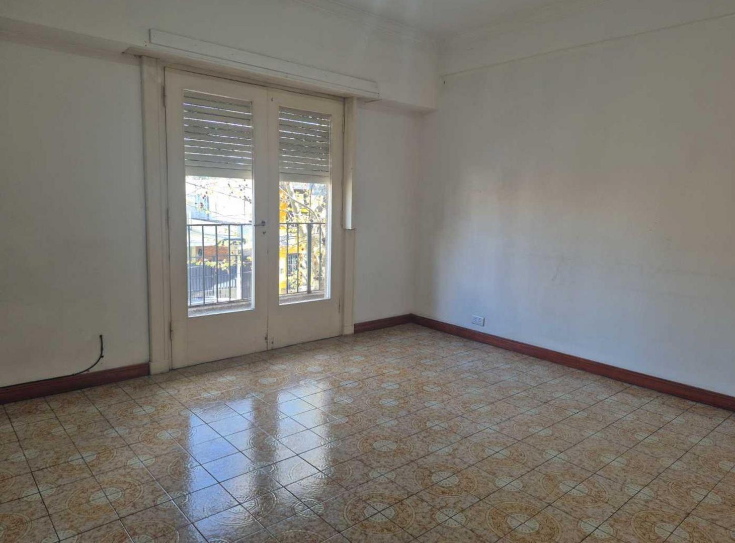 Foto de ALQUILER PH 3 AMB 1° PISO LANUS ESTE SIN EXPENSAS, imagen 1
