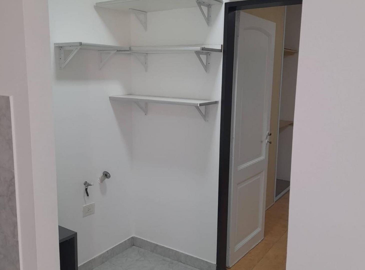 Foto de DEPARTAMENTO 2 AMBIENTES EN ALQUILER, imagen 4